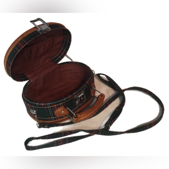 A unique tartan mini crossbody/shoulder bag - Picture 5 of 8